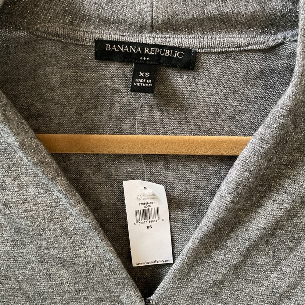 Banana Republic sparkly grey long sleeve top - Picture 3 of 5